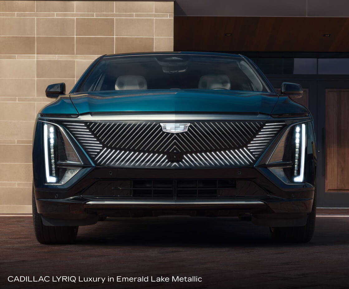Cadillac LYRIQ Luxury in Emerald Lake Metallic